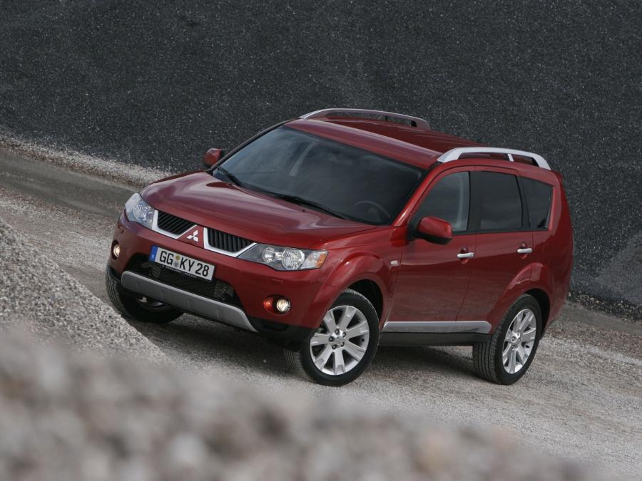  Mitsubishi Outlander 2007 года  (фото 15 из 16)